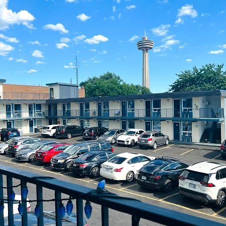 Fairway Inn By The Falls Καταρράκτες του Νιαγάρα Εξωτερικό φωτογραφία